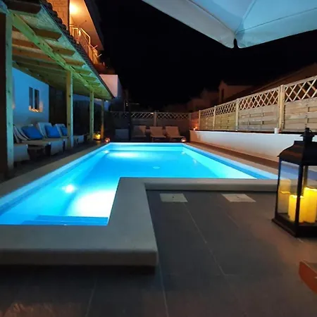 Awesome In Hvar With House Sea View * フヴァル