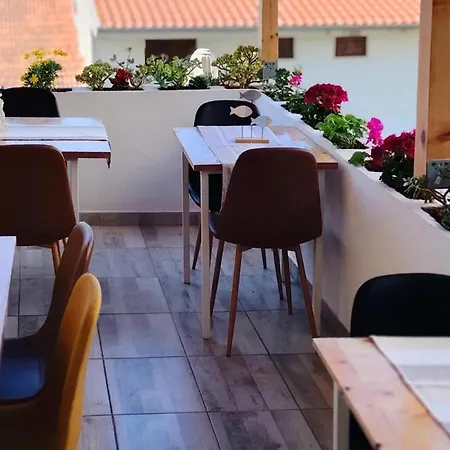 Awesome In Hvar With Wifi Apartmán *