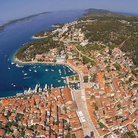 Awesome In Hvar With Wifi * Hvar Town